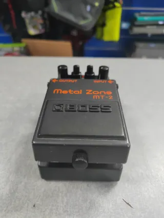 Pedal Guitarra Boss MT-2 Metal Zone