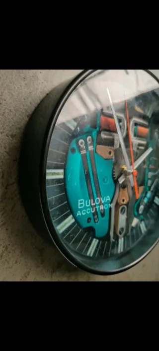 Orologio da parete Bulova Accutron style