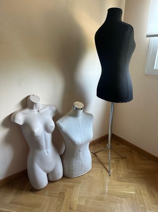 Maniquís modista negro y blanco
