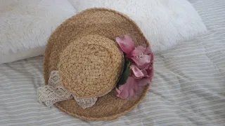 Atrezzo sombreros niña