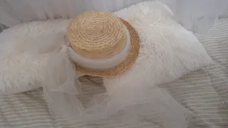 Atrezzo sombreros niña