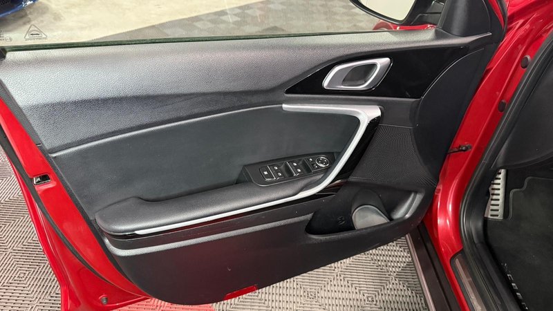 Kia XCeed 2020, foto 13