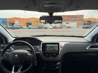 Peugeot 2008 2014