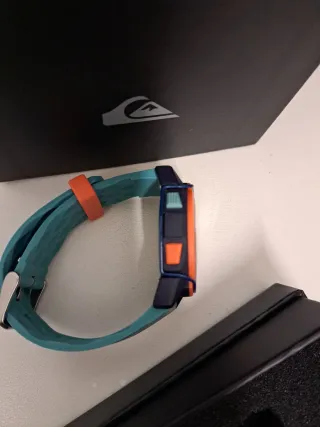 Reloj Quiksilver Naranja y Turquesa