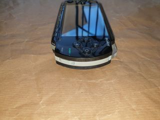 Repuestos para Sony PSP 1004 Negra y cargador