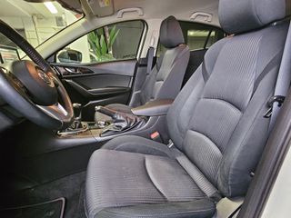 MAZDA Mazda3 1.5 DE 77kW 105CV AT Luxury