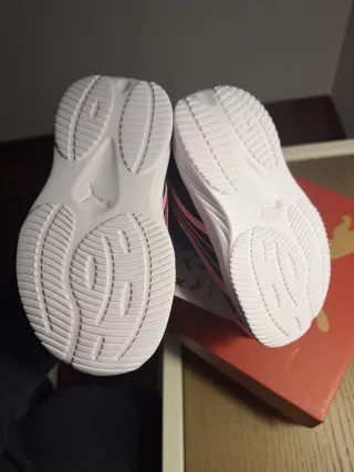 Sneakers Puma Bambina Nere Rosa Taglia 22