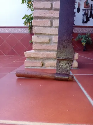 Sierra de tronzar antigua 1,4 metros