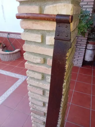 Sierra de tronzar antigua 1,4 metros