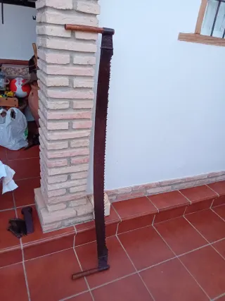 Sierra de tronzar antigua 1,4 metros