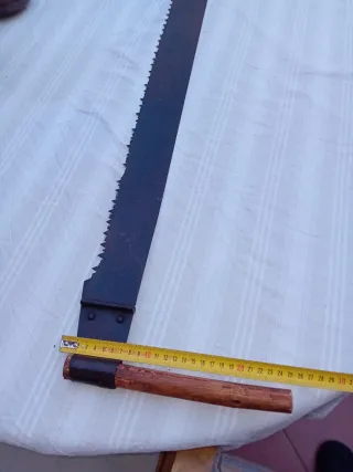 Sierra de tronzar antigua 1,4 metros