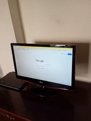 LG Flatron M227WD-PZ Monitor TV