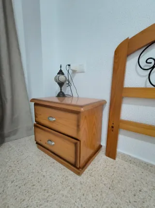 Dormitorio madera completo