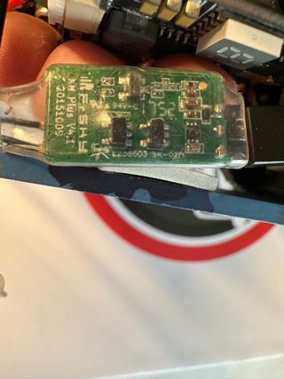 Dron Carreras Eachine Wizard TS215 BNF