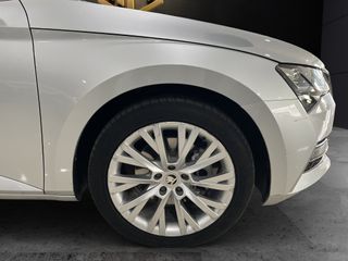 SuperB Style 1.4 TSI iV P-HEV 160kW DSG