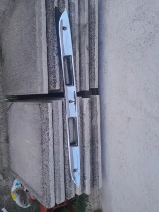 Embellecedor Mercedes W124