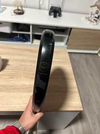 Pala de pádel KOMBAT BLACK