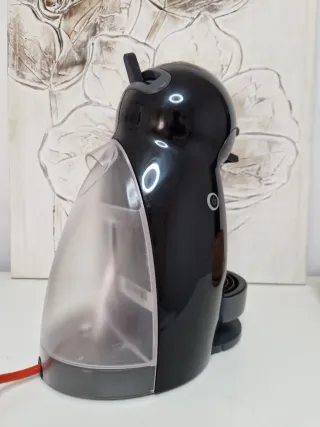 Cafetera Dolce Gusto Negra