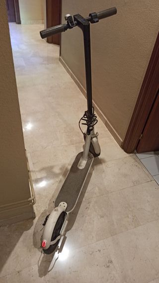 Patinete Eléctrico Xiaomi - Buen Estado
