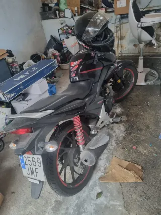 Honda CB125F 2017 Negra