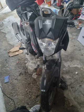 Honda CB125F 2017 Negra