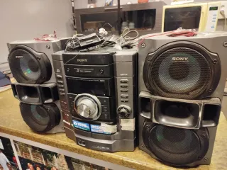 Equipo de Sonido Sony CD/MP3