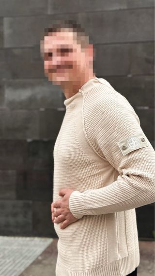 “NUEVO” Jersey de Stone Island beige - talla “L”