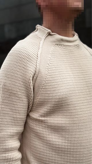 “NUEVO” Jersey de Stone Island beige - talla “L”