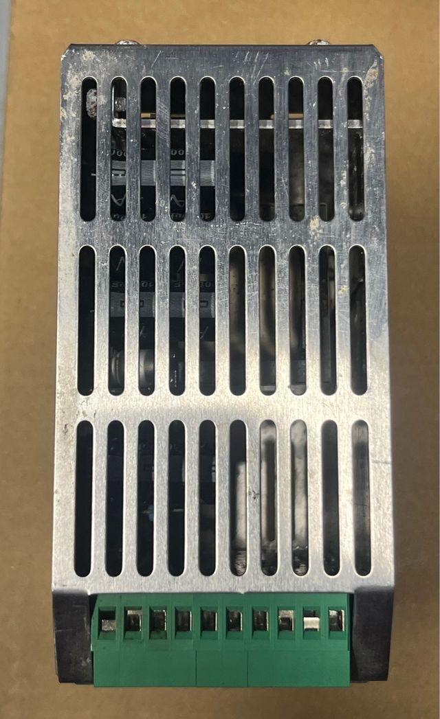 Cargador Baterías Inteligente ADEL CBI1210A