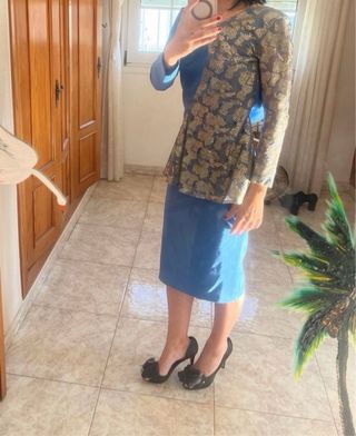 Vestido Strena fiesta azul con detalles dorados