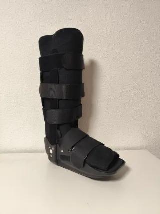 Bota Ortopédica Walker Negra