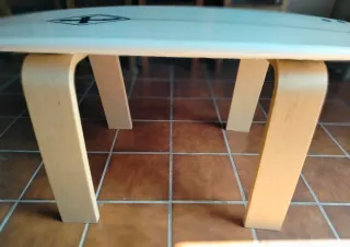 Mesa centro tabla surf madera