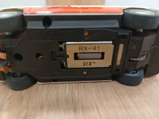 Coche Scalextric Renault 8 Club 2009