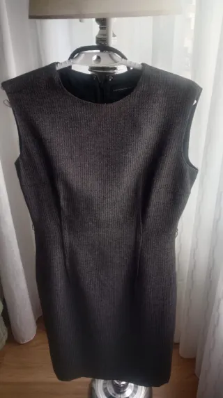 Vestido gris sin mangas Purificación García
