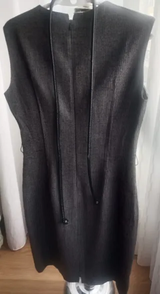Vestido gris sin mangas Purificación García