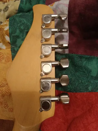 Guitarra Silverstone Vintage Negra