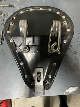 Asiento Solo Custom Bobber Negro