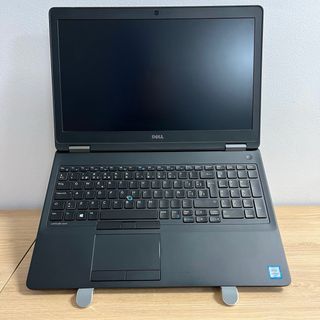 PORTÁTIL DELL | i5 | 8GB | 256 SSD | 15,6” FHD