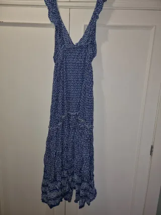 Vestido largo estampado azul y blanco