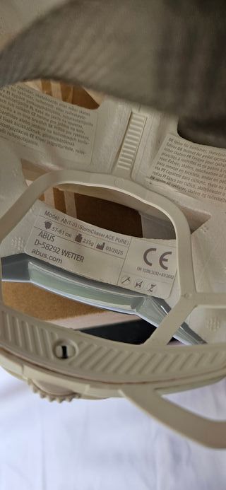 Casco Abus Stormchaser ACE Pure Grey