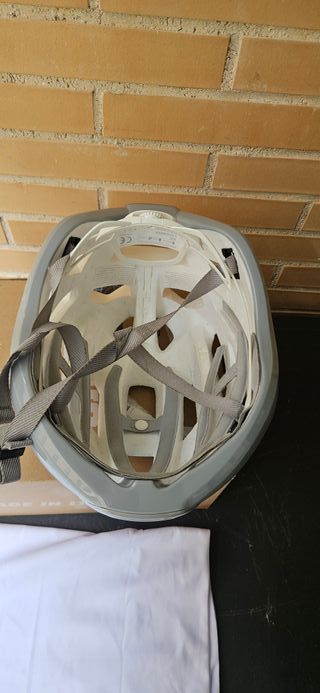 Casco Abus Stormchaser ACE Pure Grey