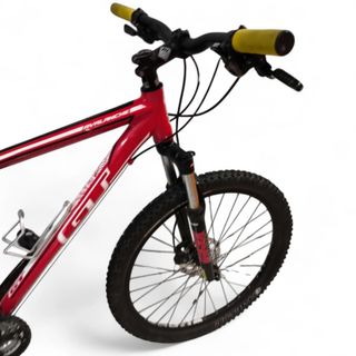 BICICLETA DE MONTAÑA GT AVALANCHE 3.0 ROJA 26