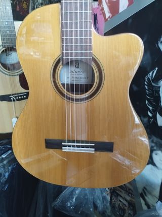(Nueva) Guitarra Clasica Admira Virtoso (ECF)