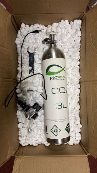 Acuario Eheim completo con mueble y filtro