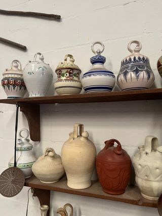 Botijos de cerámica y terracota