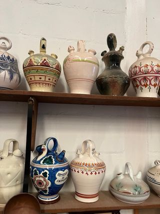 Botijos de cerámica y terracota
