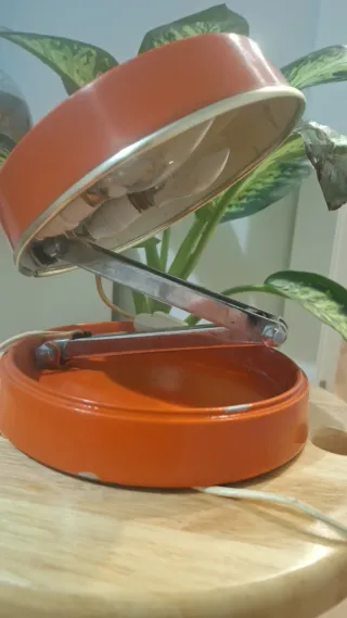 Lámpara vintage metal naranja