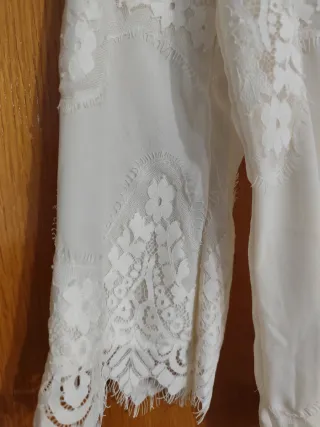 Blusa romántica encaje talla M