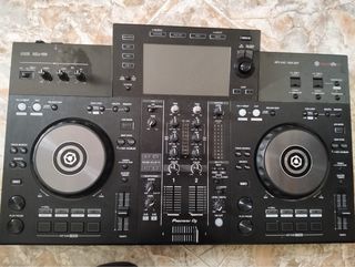 Pioneer XDJ-RR Controlador DJ con regalo maleta