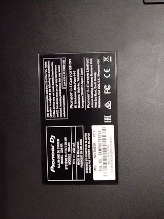 Pioneer XDJ-RR Controlador DJ con regalo maleta